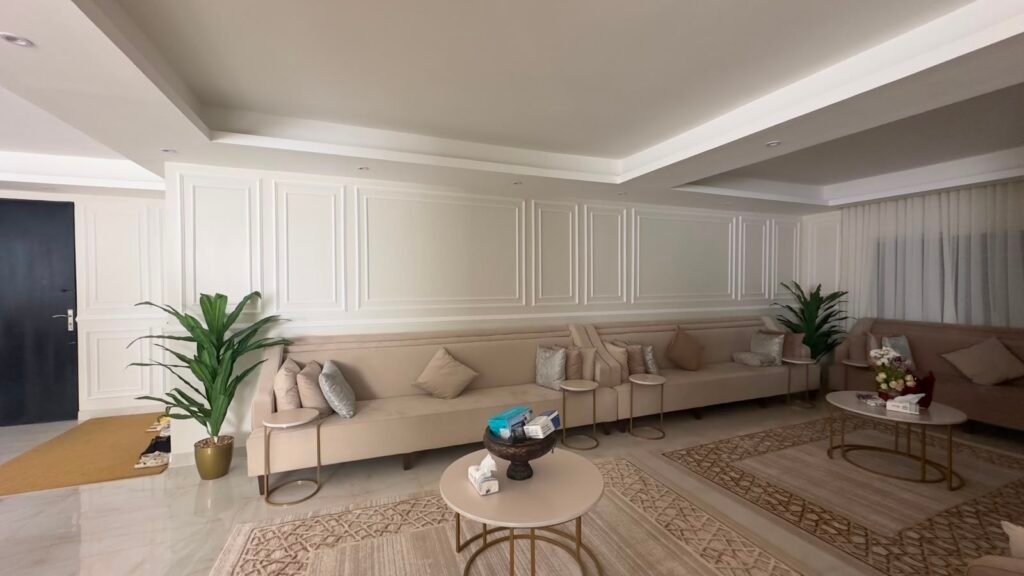 Modern Living Room Foam Decor & LED Lighting 4