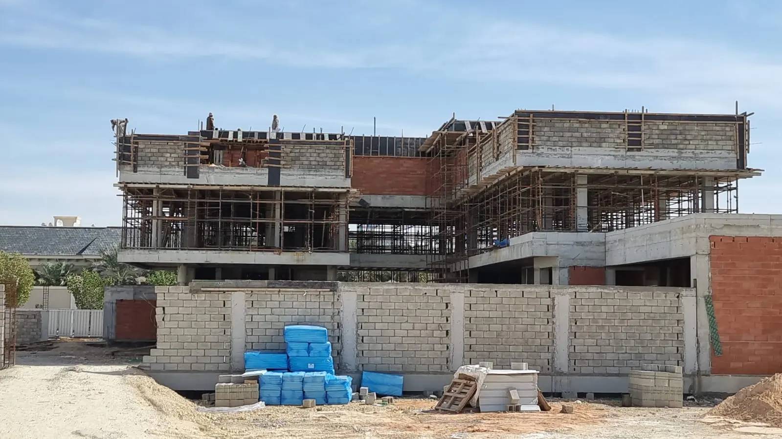المقاولات العامة